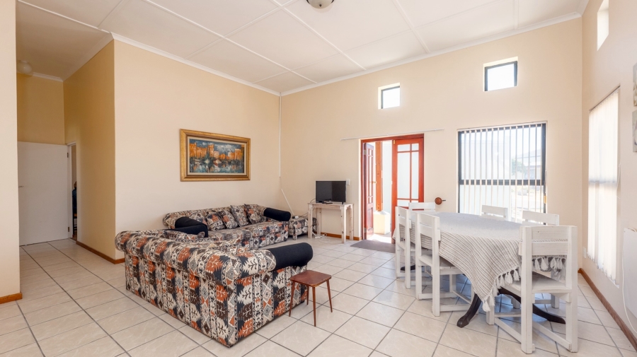 3 Bedroom Property for Sale in Struisbaai Western Cape